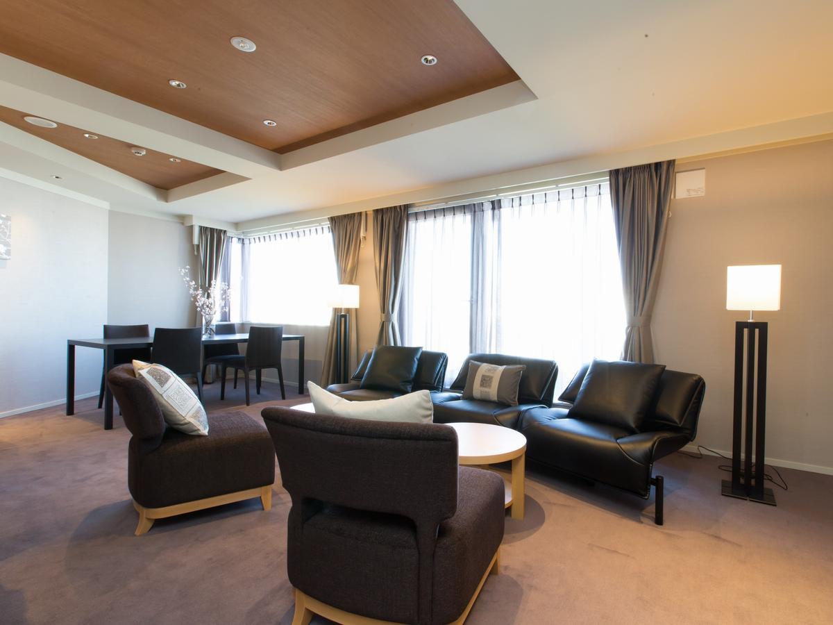 Hotel Shiki Utsubo Park Осака Екстер'єр фото